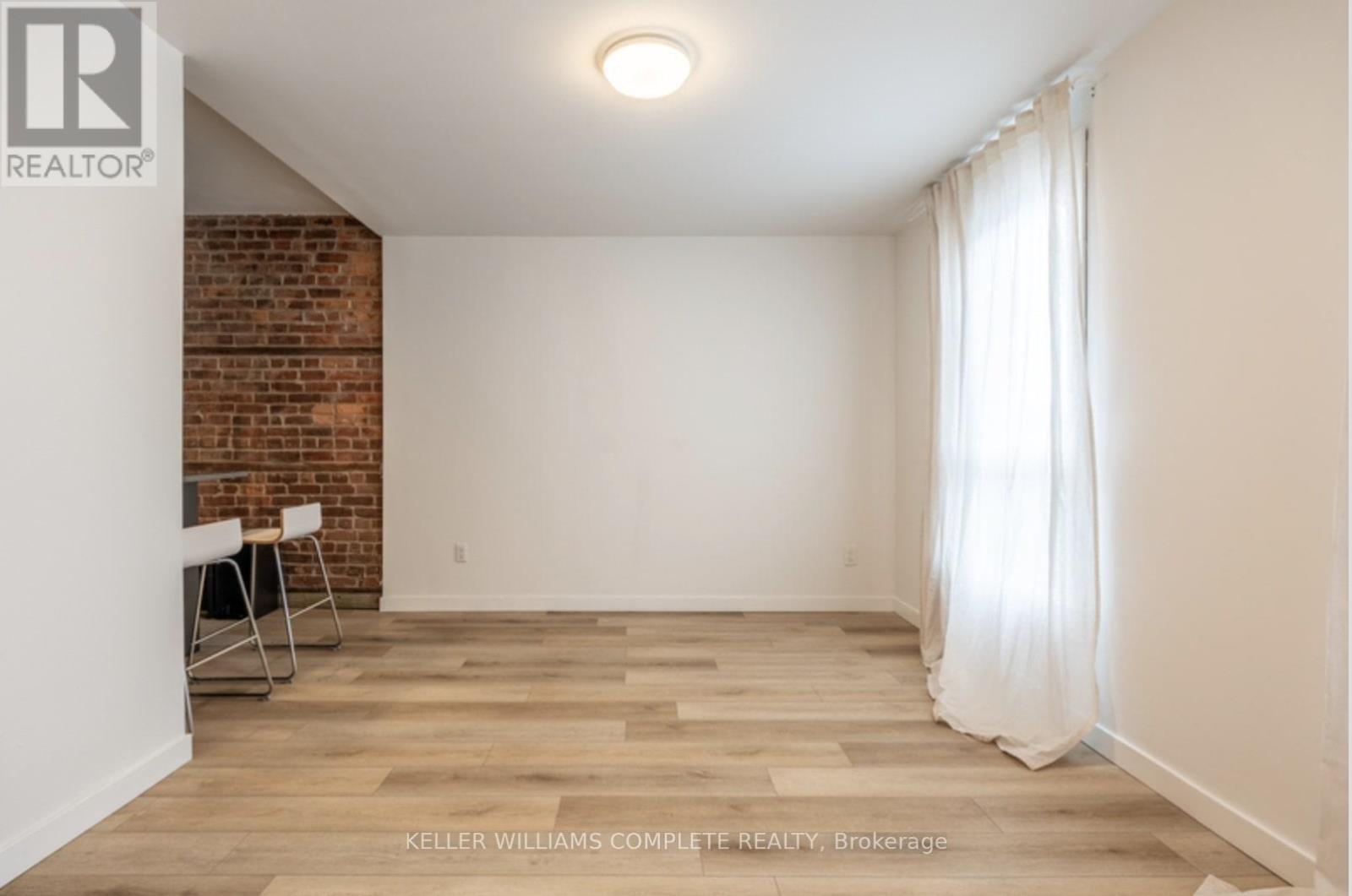 1 - 41 Burlington Street E, Hamilton, ON - Indoor Photo Showing Other Room