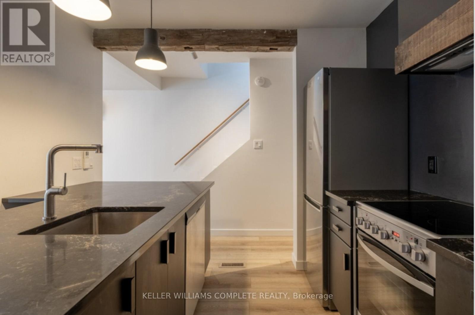 1 - 41 Burlington Street E, Hamilton, ON - Indoor Photo Showing Kitchen With Stainless Steel Kitchen