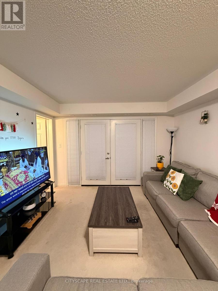 57 - 250 Sunny Meadow Boulevard, Brampton, ON - Indoor Photo Showing Other Room