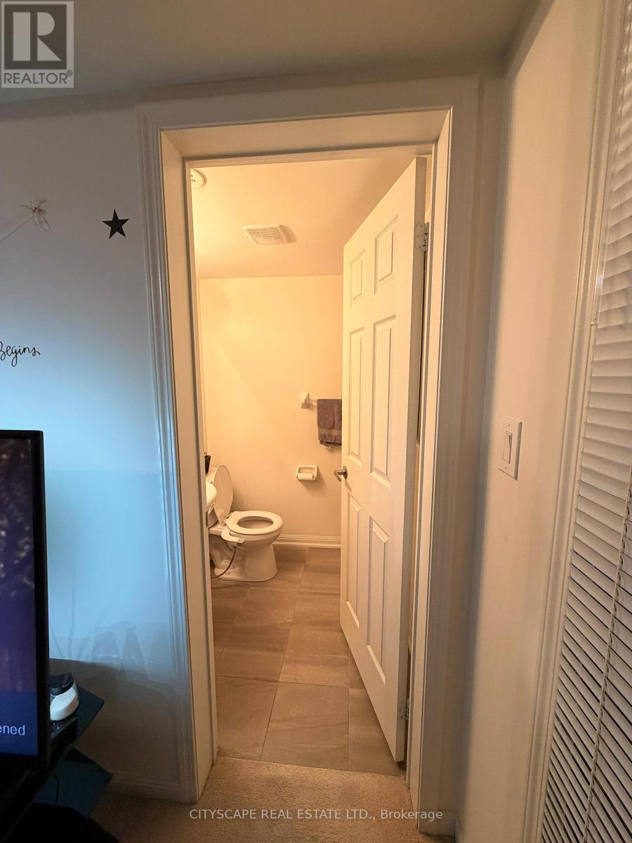 57 - 250 Sunny Meadow Boulevard, Brampton, ON - Indoor Photo Showing Other Room