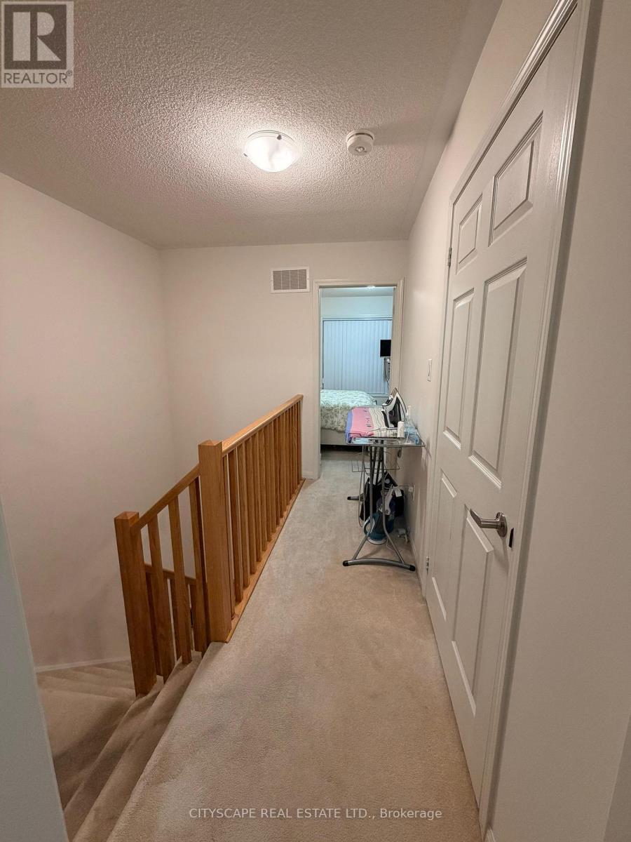 57 - 250 Sunny Meadow Boulevard, Brampton, ON - Indoor Photo Showing Other Room