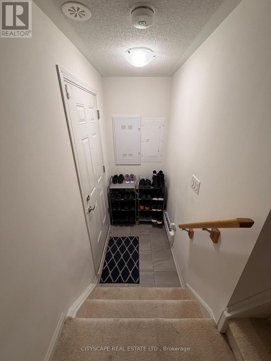 57 - 250 Sunny Meadow Boulevard, Brampton, ON - Indoor Photo Showing Other Room