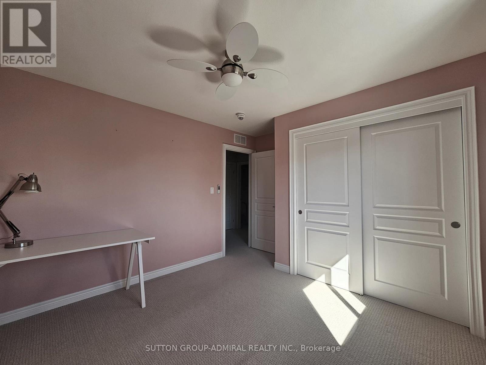 6412 Shapton Crescent, Niagara Falls, ON - Indoor Photo Showing Other Room