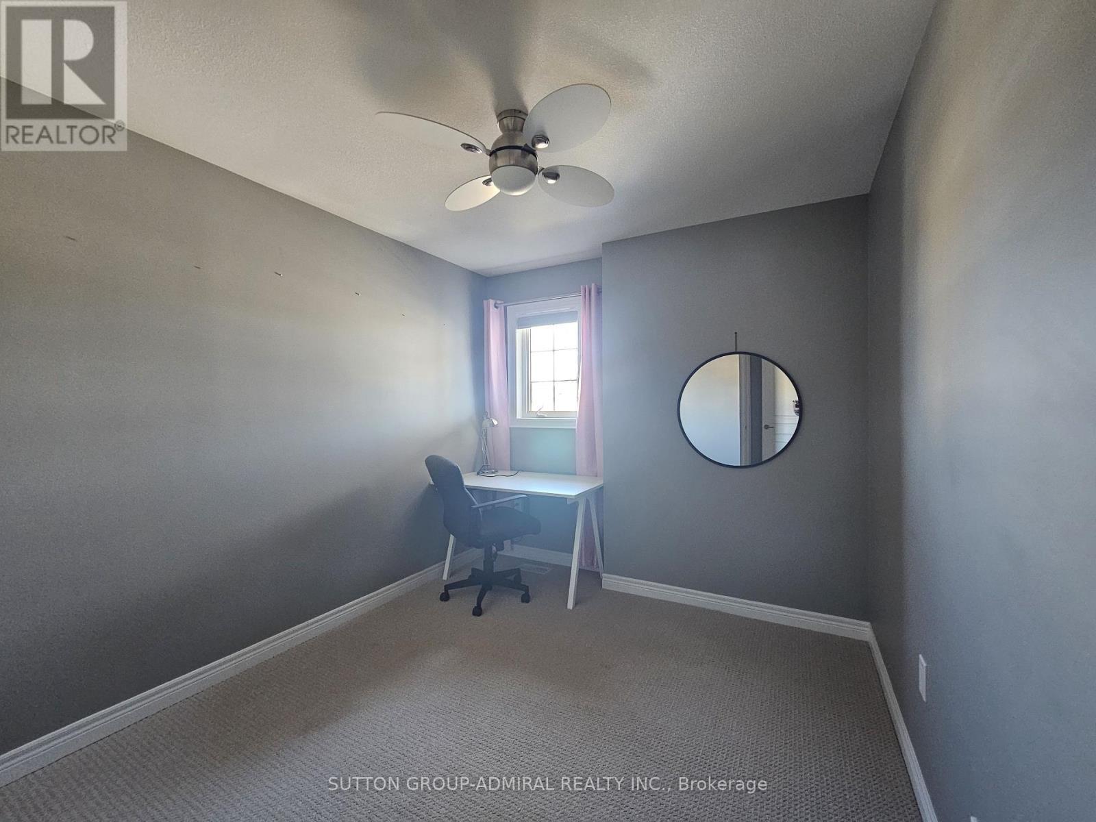 6412 Shapton Crescent, Niagara Falls, ON - Indoor Photo Showing Other Room