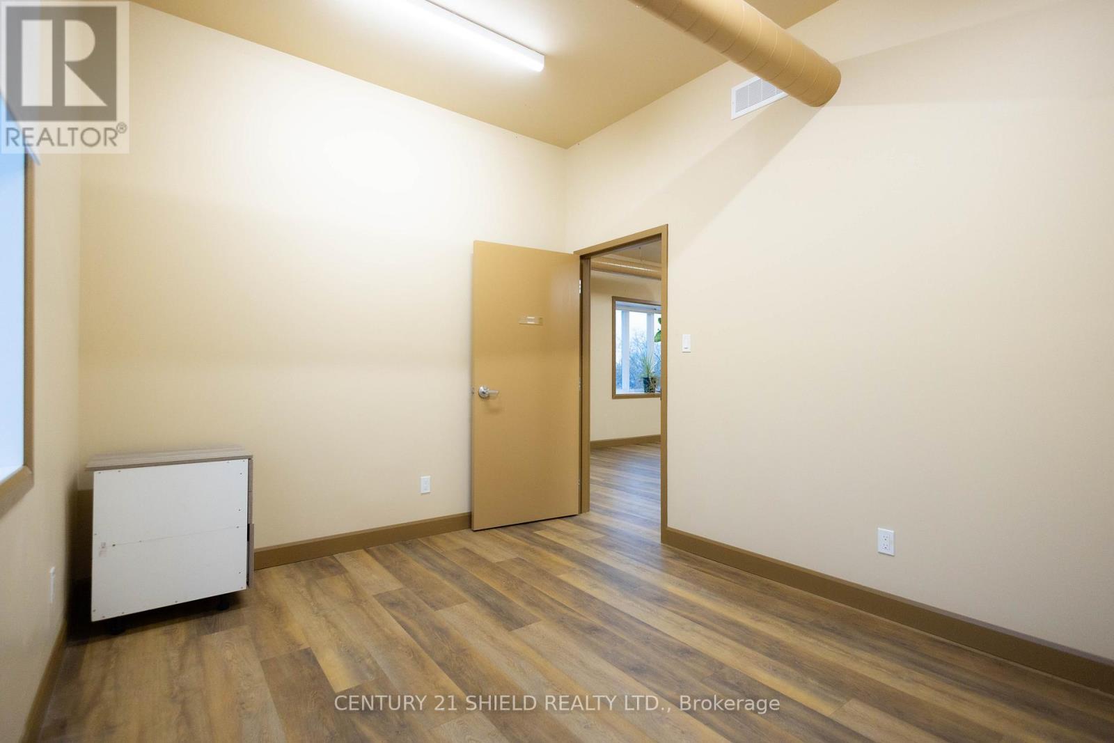 90 Main St. S Street, North Glengarry, ON