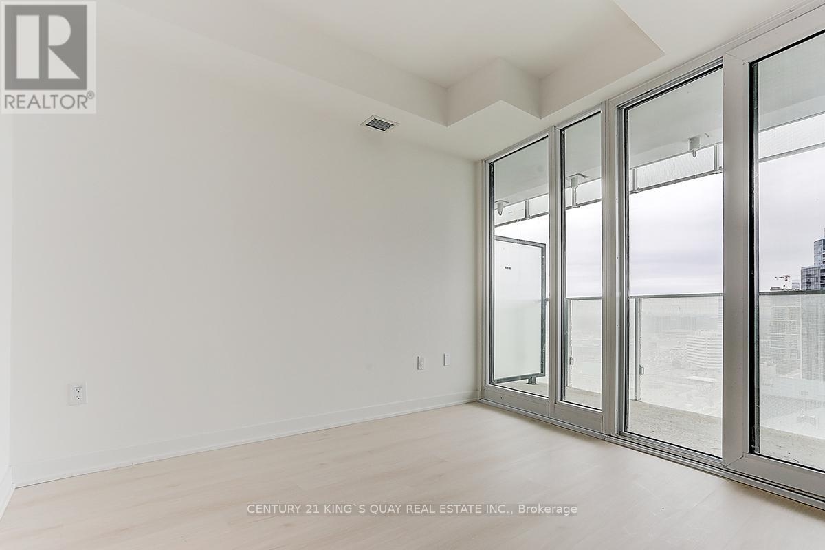 2103 - 3900 Confederation Parkway, Mississauga, ON - Indoor Photo Showing Other Room