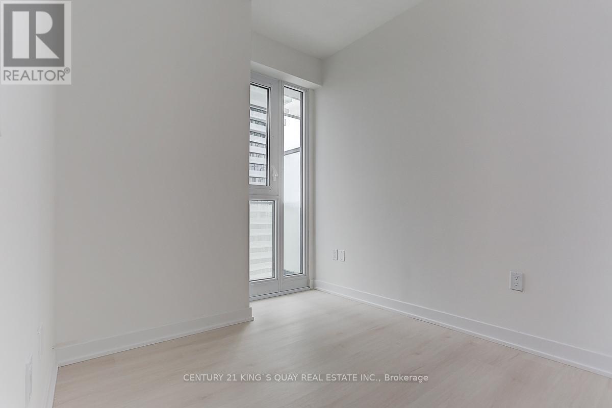 2103 - 3900 Confederation Parkway, Mississauga, ON - Indoor Photo Showing Other Room