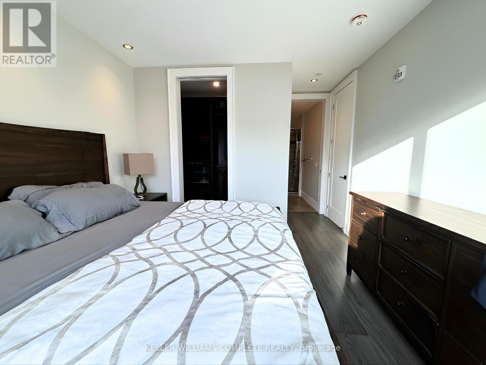 Ph4 - 181 James Street N, Hamilton, ON - Indoor Photo Showing Bedroom