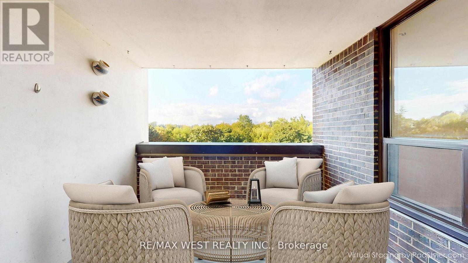 404 - 1535 Lakeshore Road E, Mississauga, ON - Photo Showing Other Room