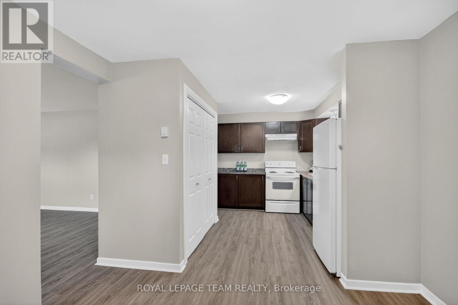 370 Joseph Street, Carleton Place, ON - Indoor Photo Showing Kitchen