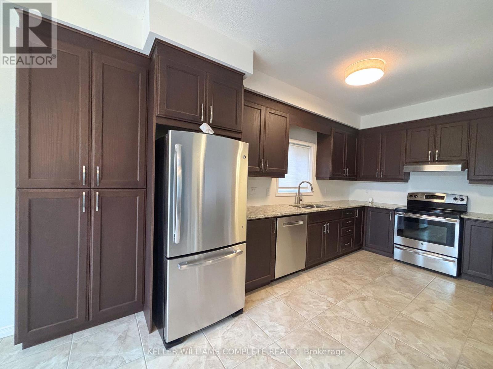 23 Irongate Drive, Brant, ON - Indoor Photo Showing Kitchen