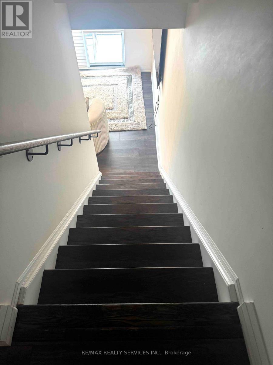 303 - 95 Attmar Drive, Brampton, ON - Indoor Photo Showing Other Room