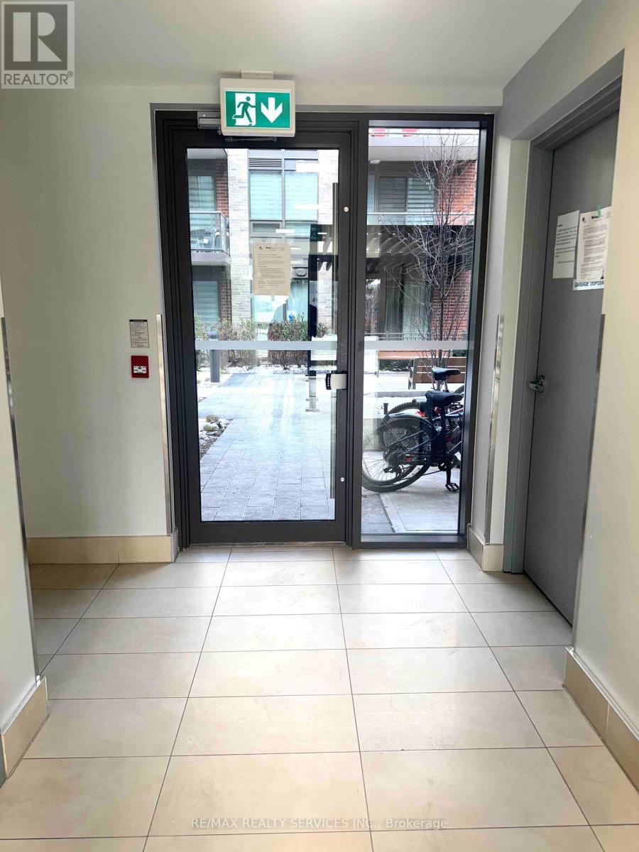 303 - 95 Attmar Drive, Brampton, ON - Indoor Photo Showing Other Room