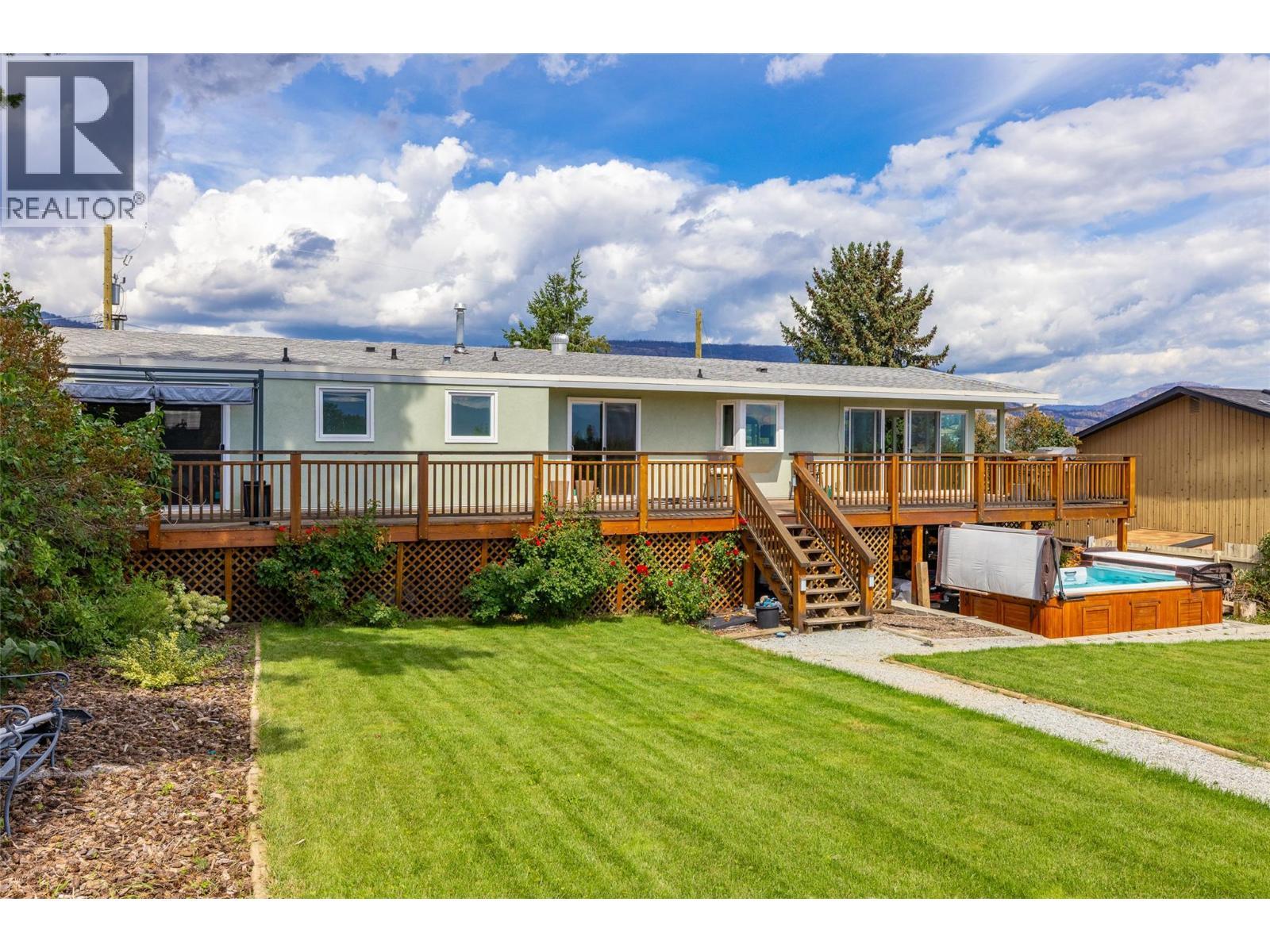 2415 Collingwood Road, West Kelowna, BC - Outdoor With Deck Patio Veranda