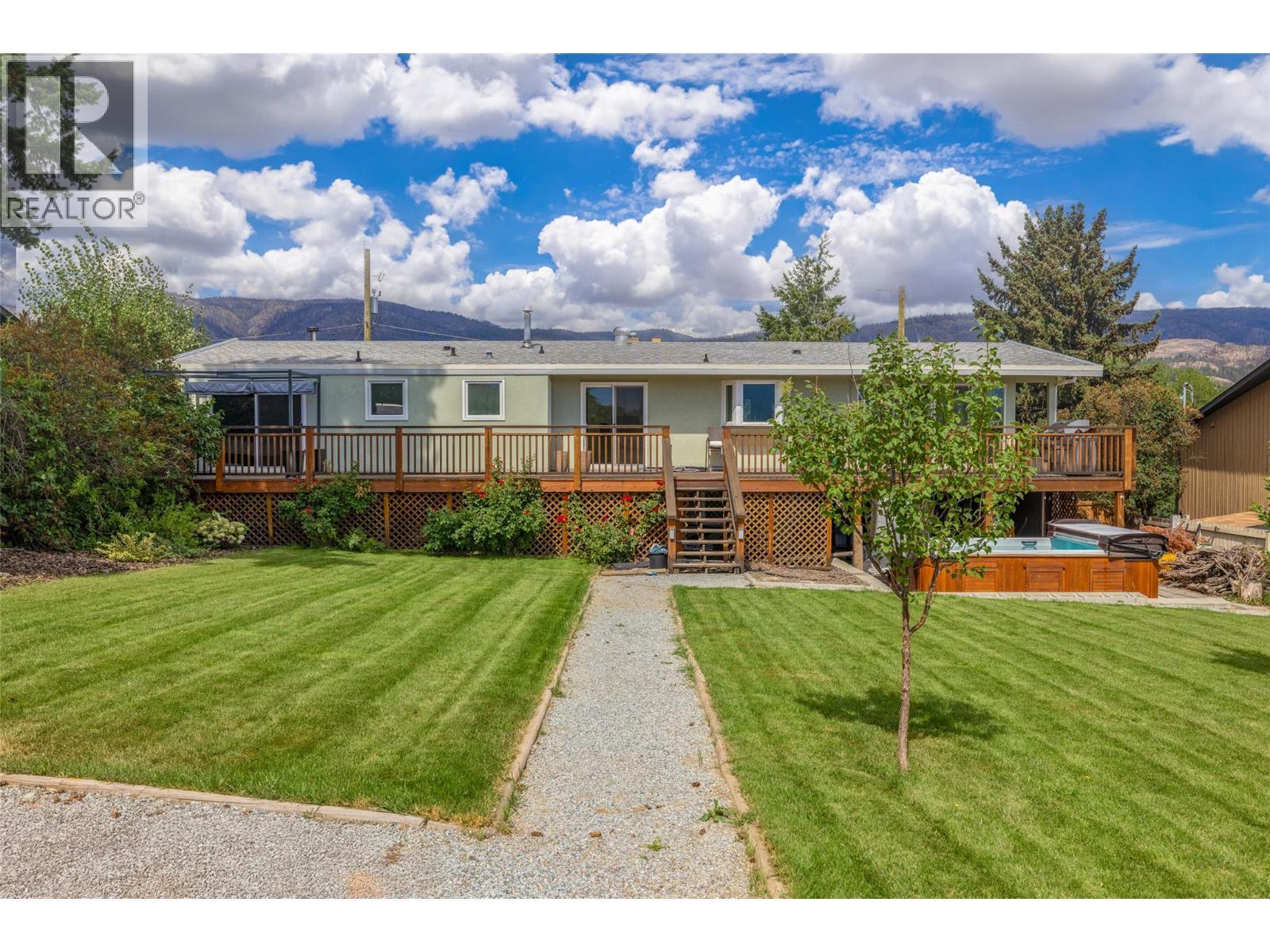 2415 Collingwood Road, West Kelowna, BC - Outdoor With Deck Patio Veranda