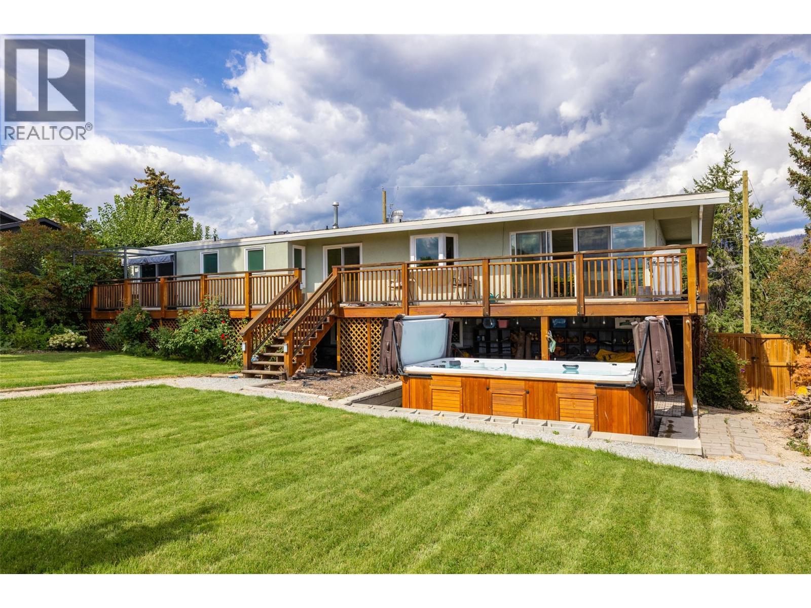 2415 Collingwood Road, West Kelowna, BC - Outdoor With Deck Patio Veranda