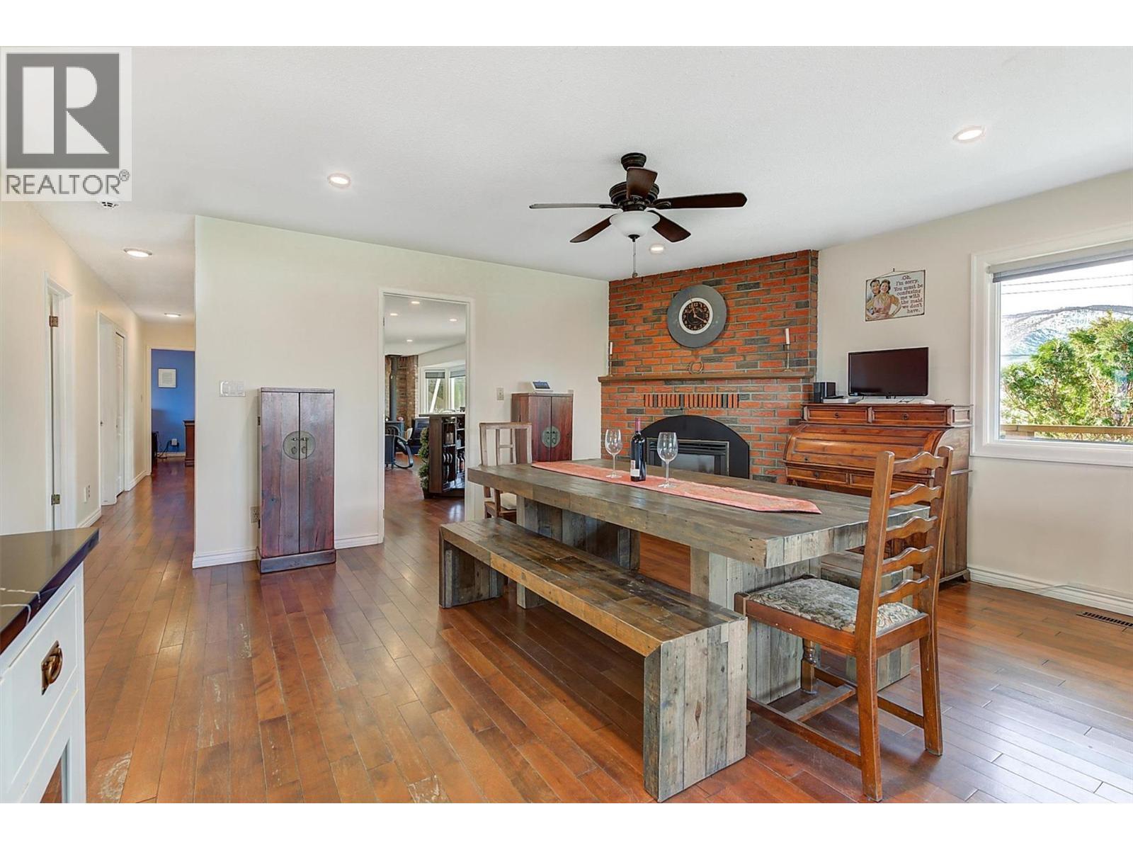 2415 Collingwood Road, West Kelowna, BC - Indoor With Fireplace