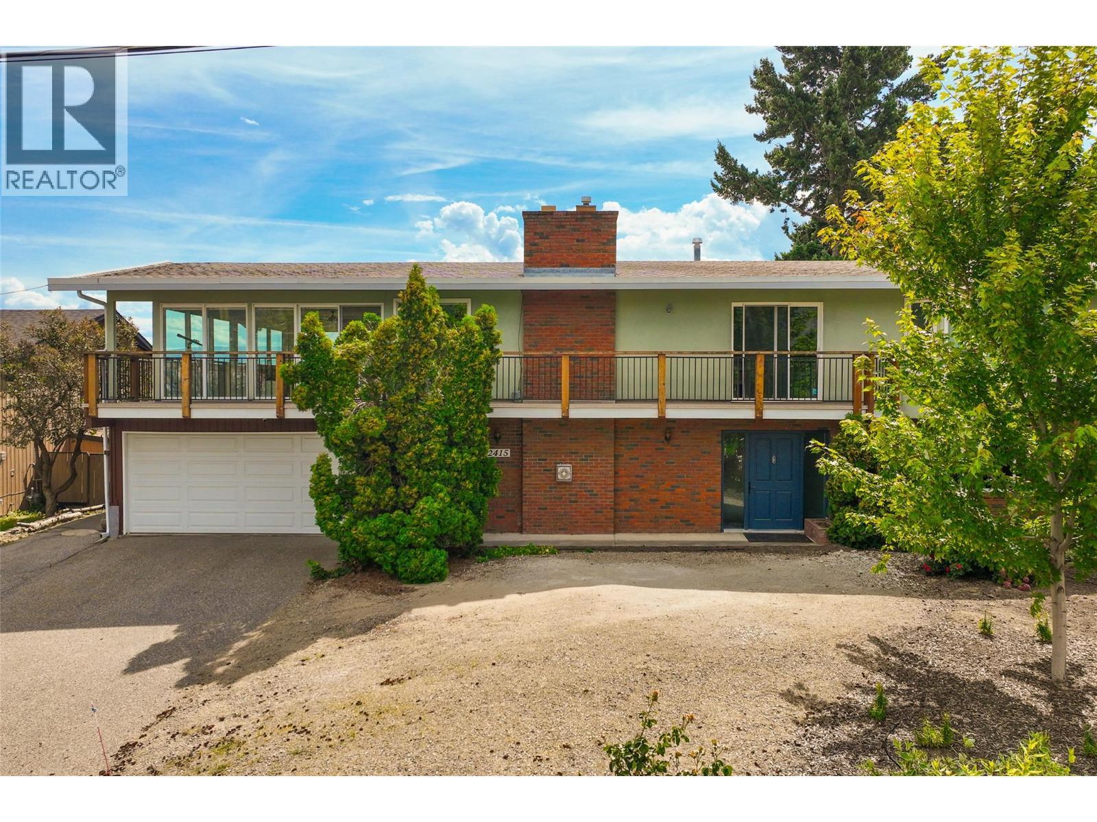 2415 Collingwood Road, West Kelowna, BC - Outdoor