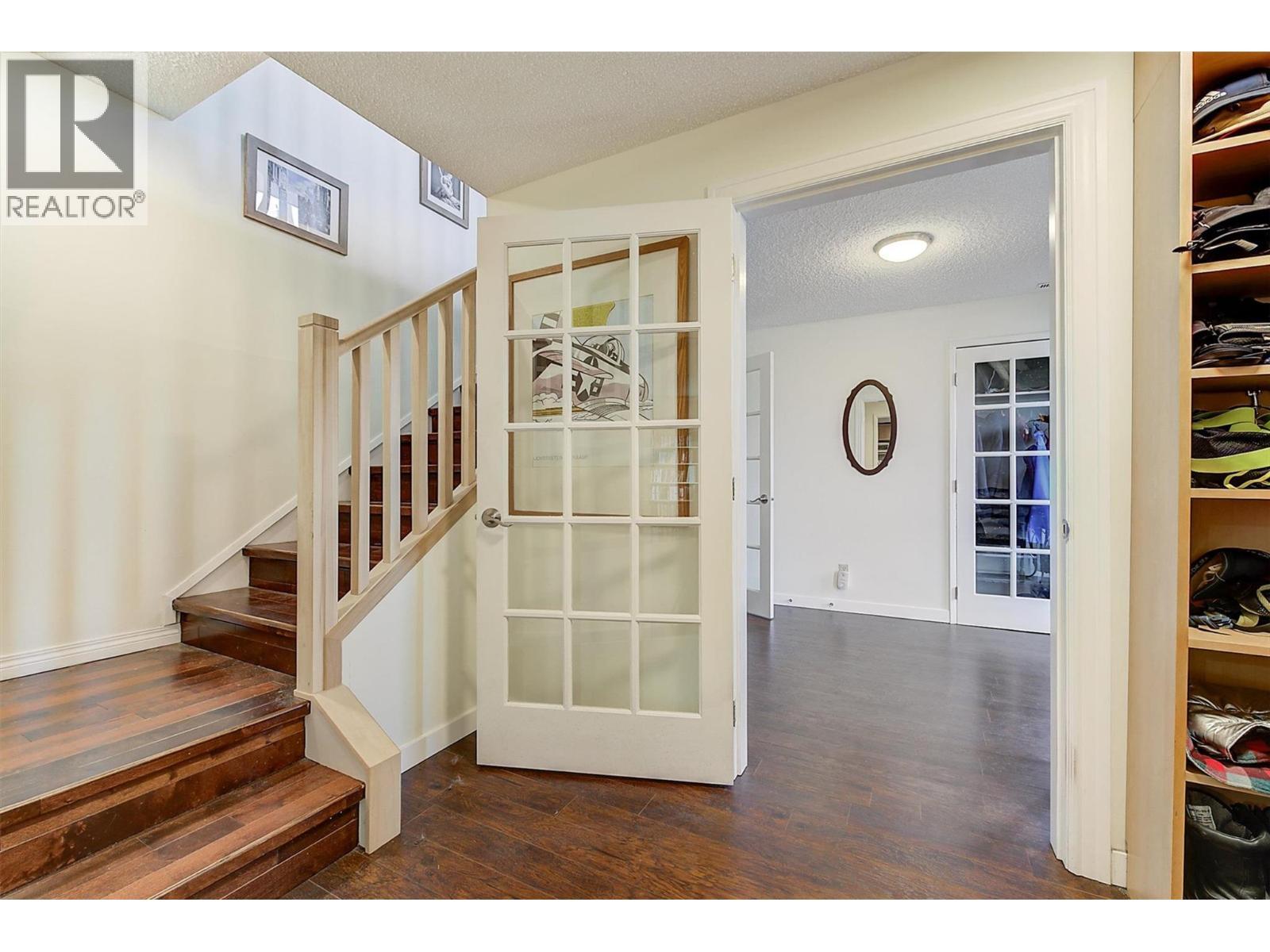 2415 Collingwood Road, West Kelowna, BC - Indoor Photo Showing Other Room