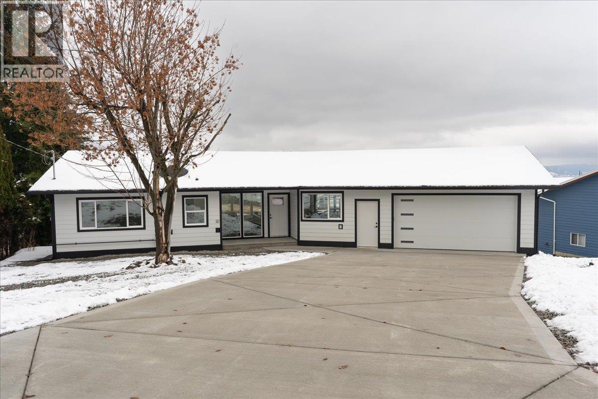 Welcome to 6535 Blue Jay Rd - 6535 Blue Jay Road, Vernon, BC - Outdoor