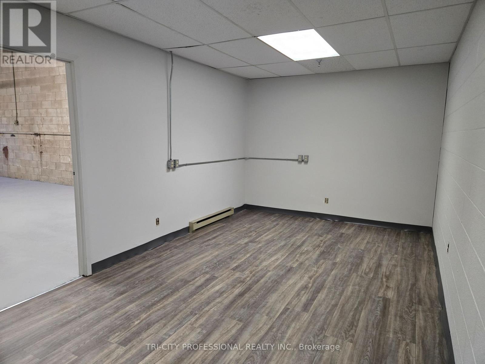 8 - 8 Melanie Drive, Brampton, ON