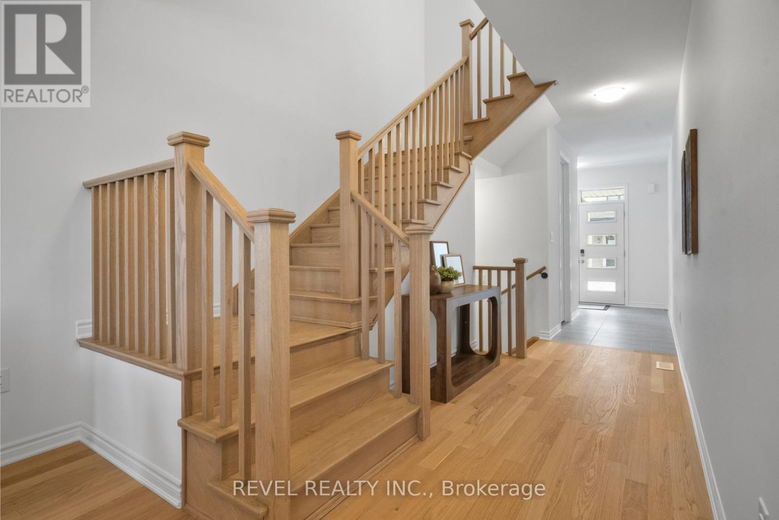 1545 Rothbury Crescent, Milton, ON - Indoor Photo Showing Other Room