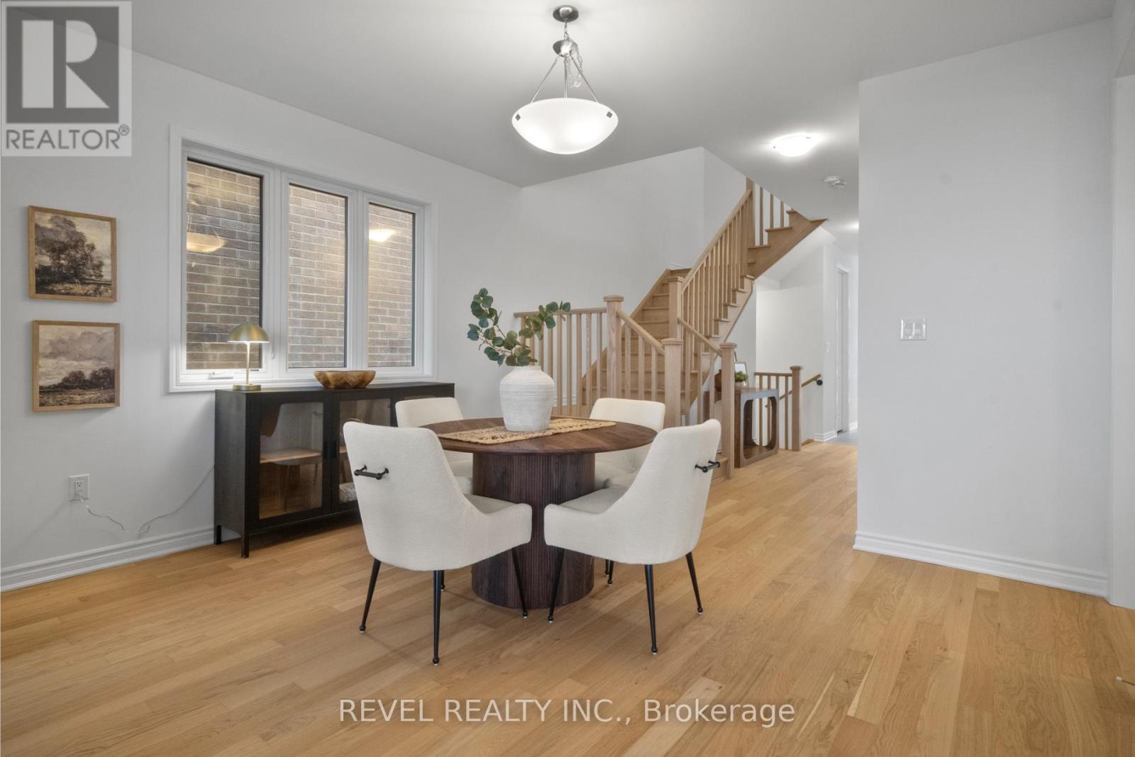 1545 Rothbury Crescent, Milton, ON - Indoor Photo Showing Dining Room