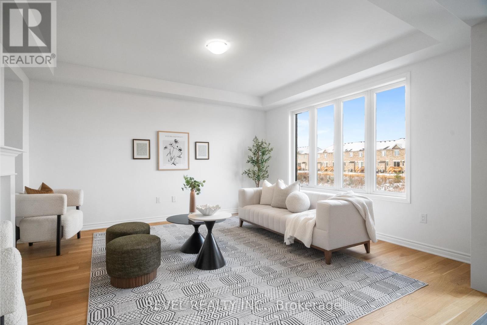 1545 Rothbury Crescent, Milton, ON - Indoor