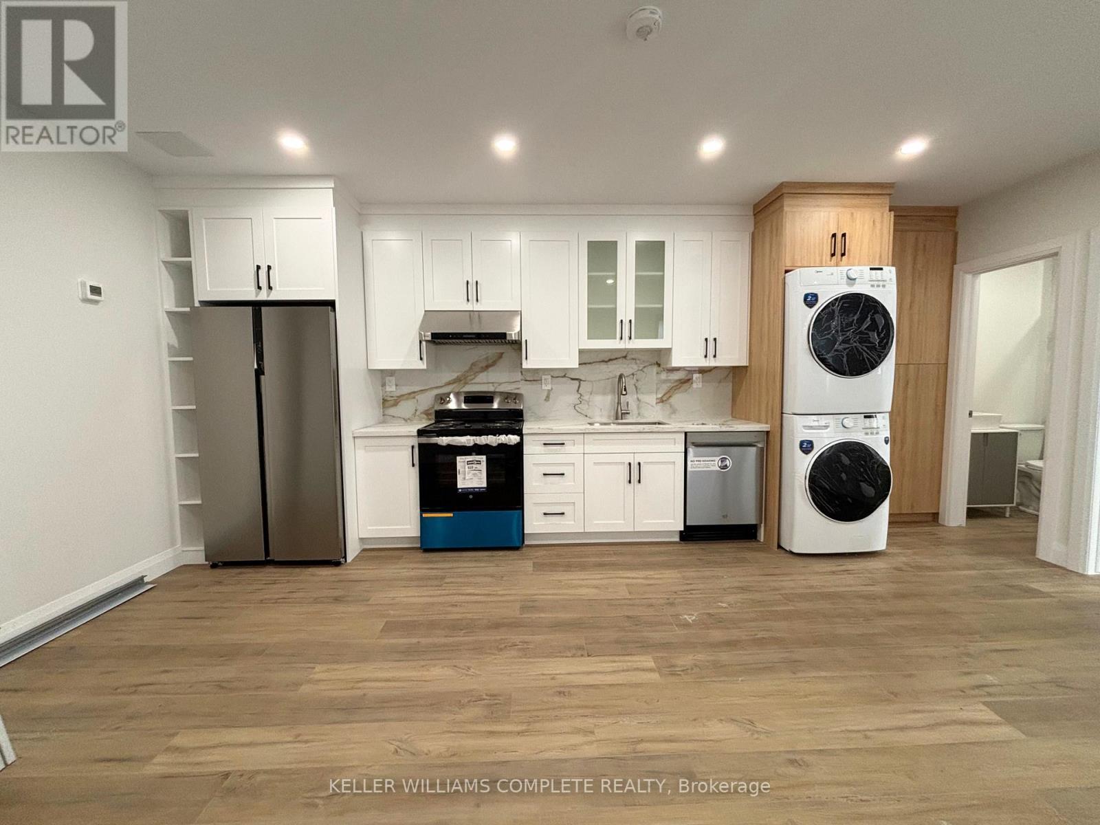 5 - 6 Caithness Street E, Haldimand, ON