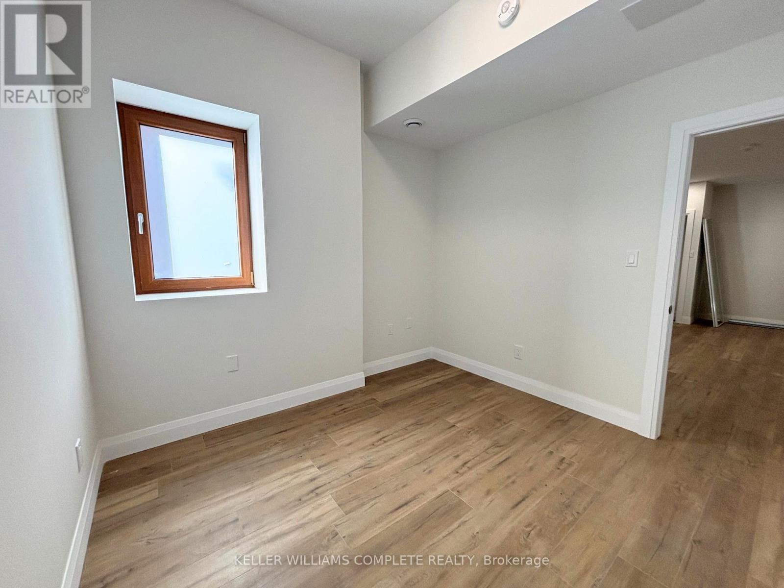 5 - 6 Caithness Street E, Haldimand, ON