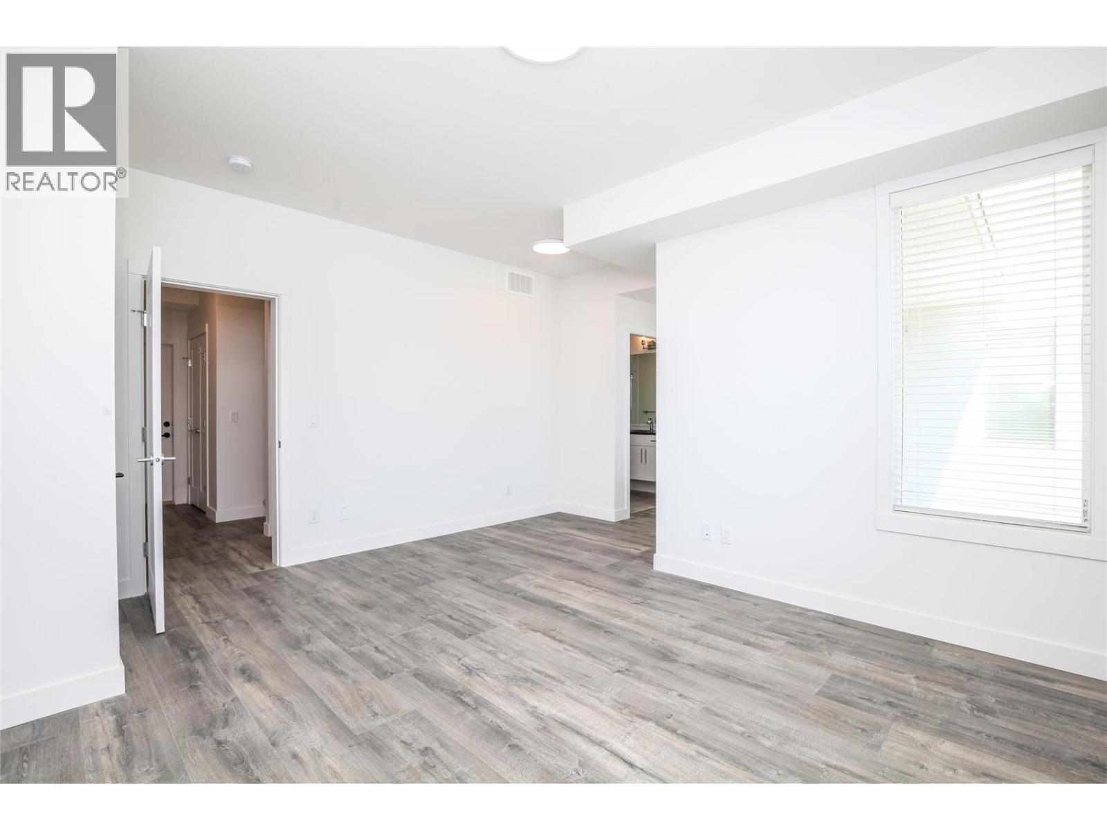 Similar too - 610 Academy Way Unit# 114, Kelowna, BC - Indoor Photo Showing Other Room