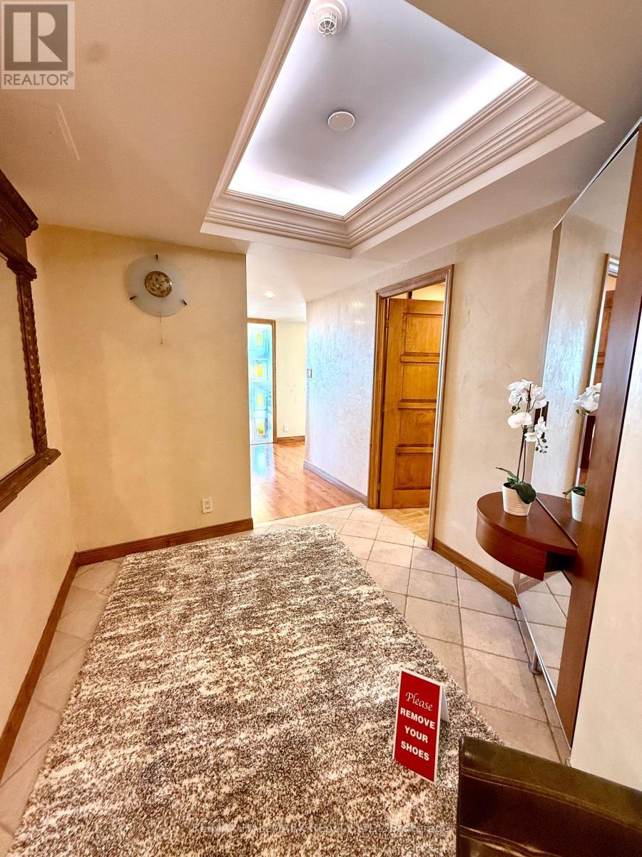 Ph11 - 10 Queens Quay W, Toronto, ON - Indoor Photo Showing Other Room