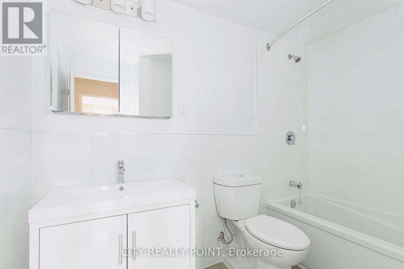 603 - 1291 Bayview Avenue N, Toronto, ON - Indoor Photo Showing Bathroom