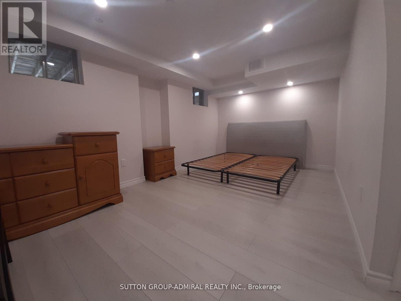 102 Lower - 1331 Major Mackenzie Drive, Vaughan, ON - Indoor