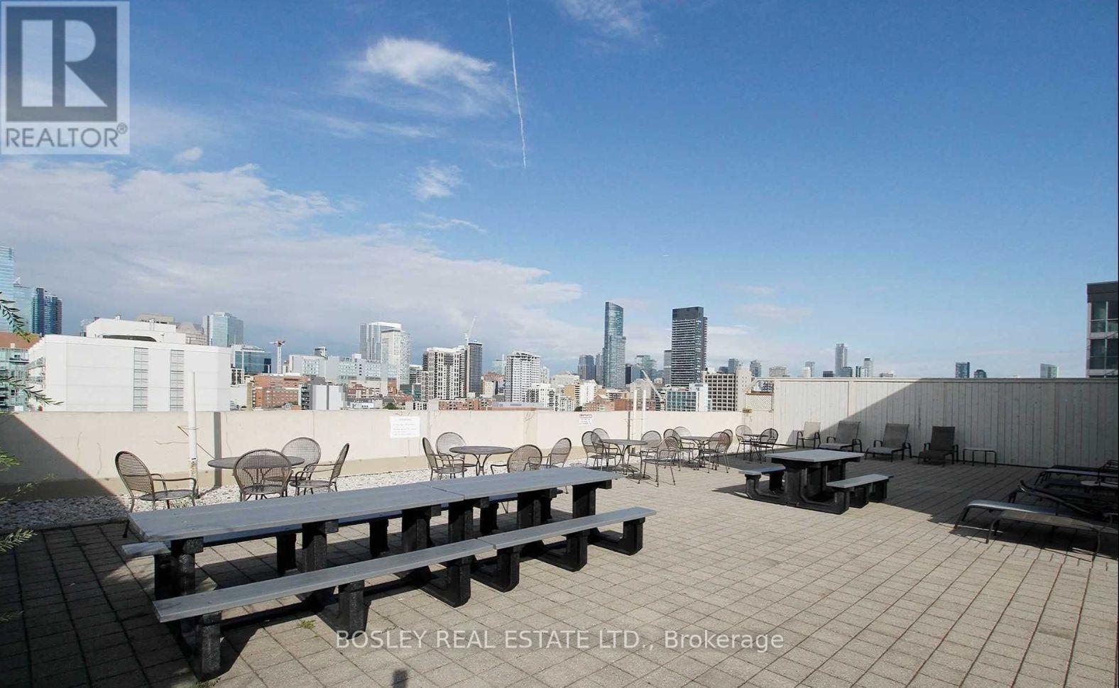 807 - 323 Richmond Street E, Toronto, ON - Outdoor