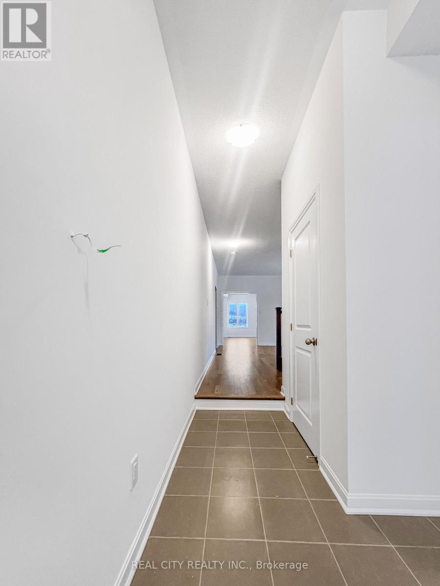 Foyer - 88 Royal Oak Crescent, Loyalist, ON - Indoor Photo Showing Other Room