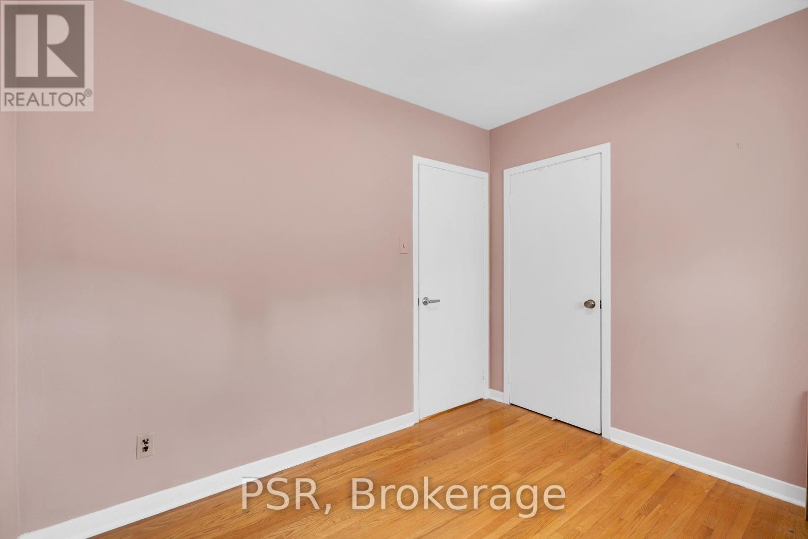 60 Bamford Crescent, Toronto, ON - Indoor Photo Showing Other Room