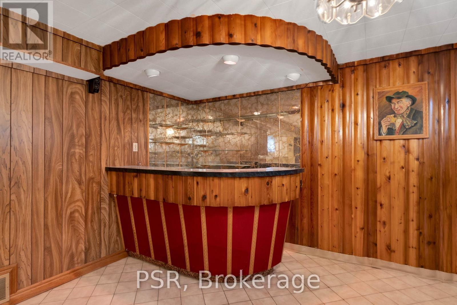 60 Bamford Crescent, Toronto, ON - Indoor Photo Showing Other Room