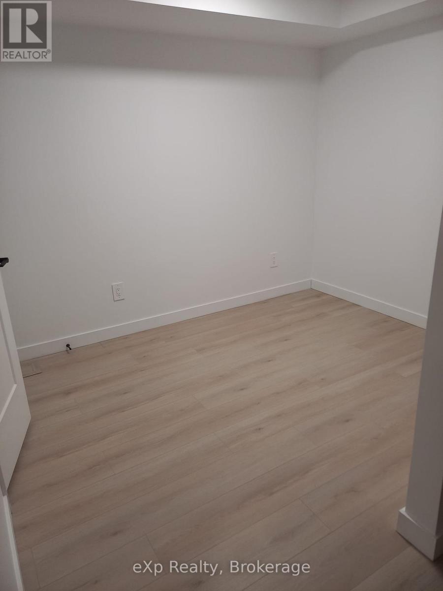 63 - 41 Mill Street, Kitchener, ON - Indoor Photo Showing Other Room