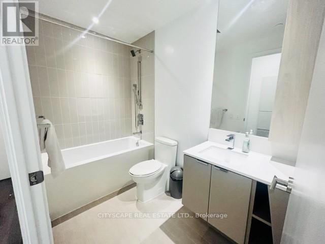 525 - 3883 Quartz Road, Mississauga, ON - Indoor Photo Showing Bathroom