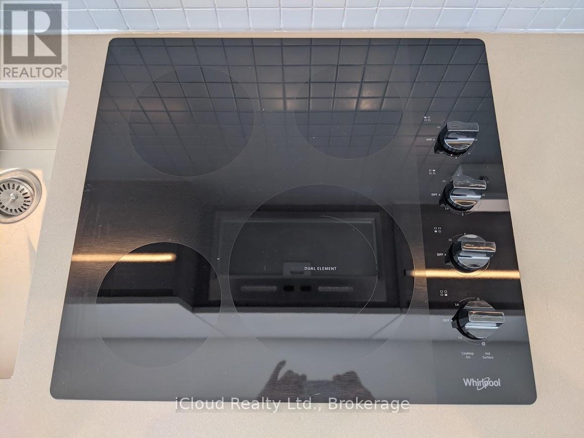 5502 - 950 Portage Parkway, Vaughan, ON - Other