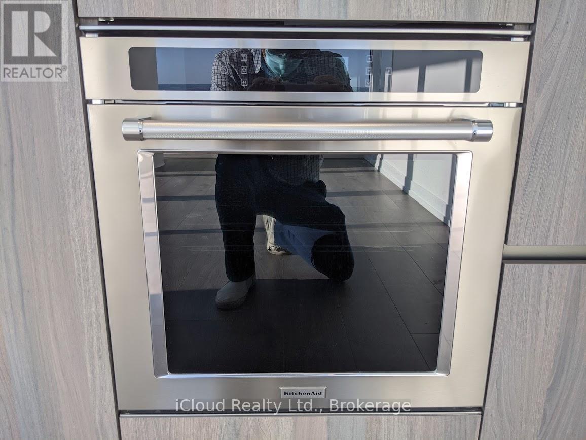 5502 - 950 Portage Parkway, Vaughan, ON - Other