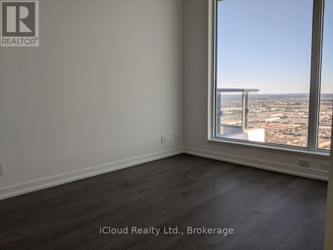 5502 - 950 Portage Parkway, Vaughan, ON - Indoor Photo Showing Other Room