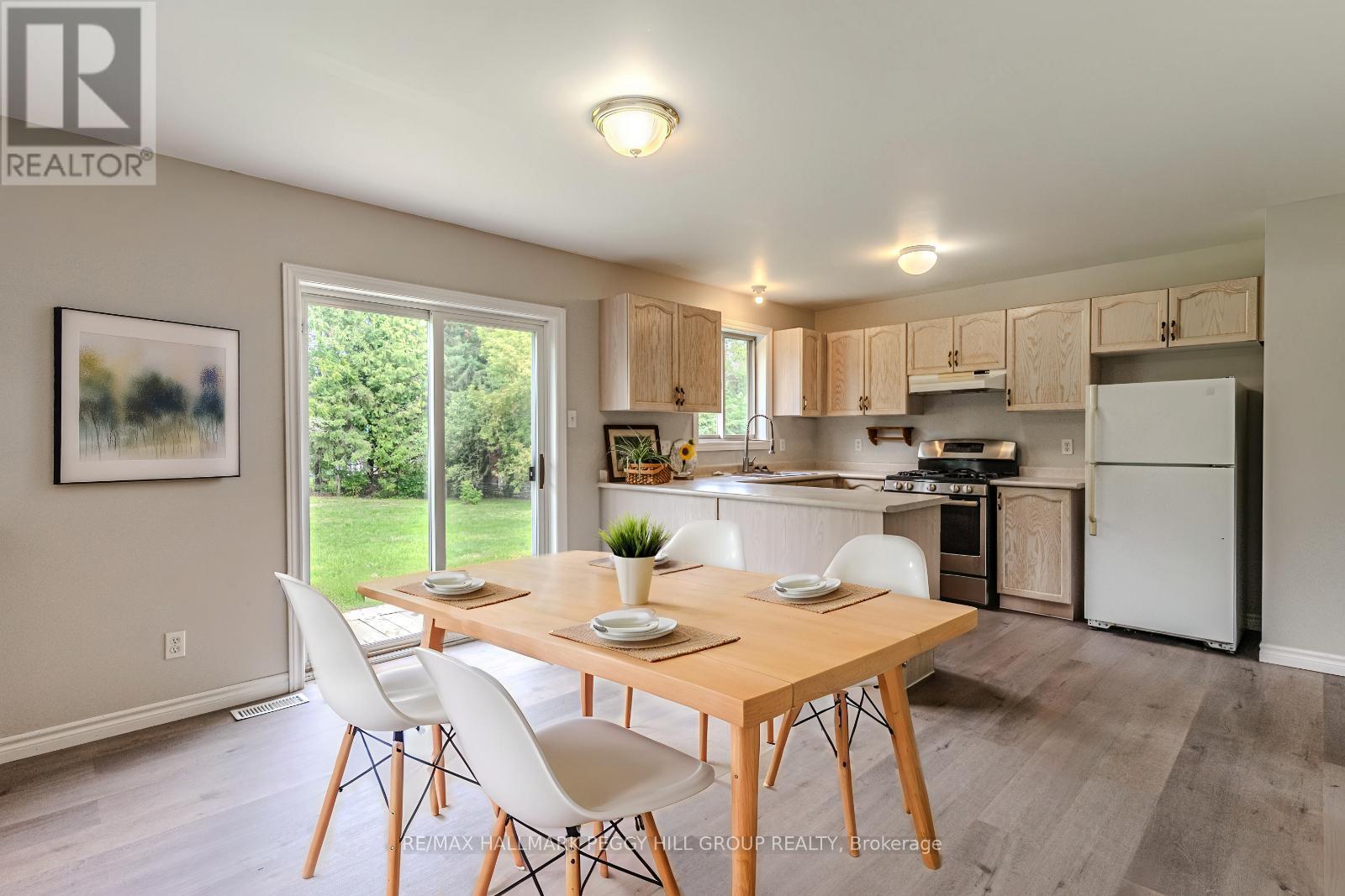 55 Marlow Circle, Springwater, ON - Indoor