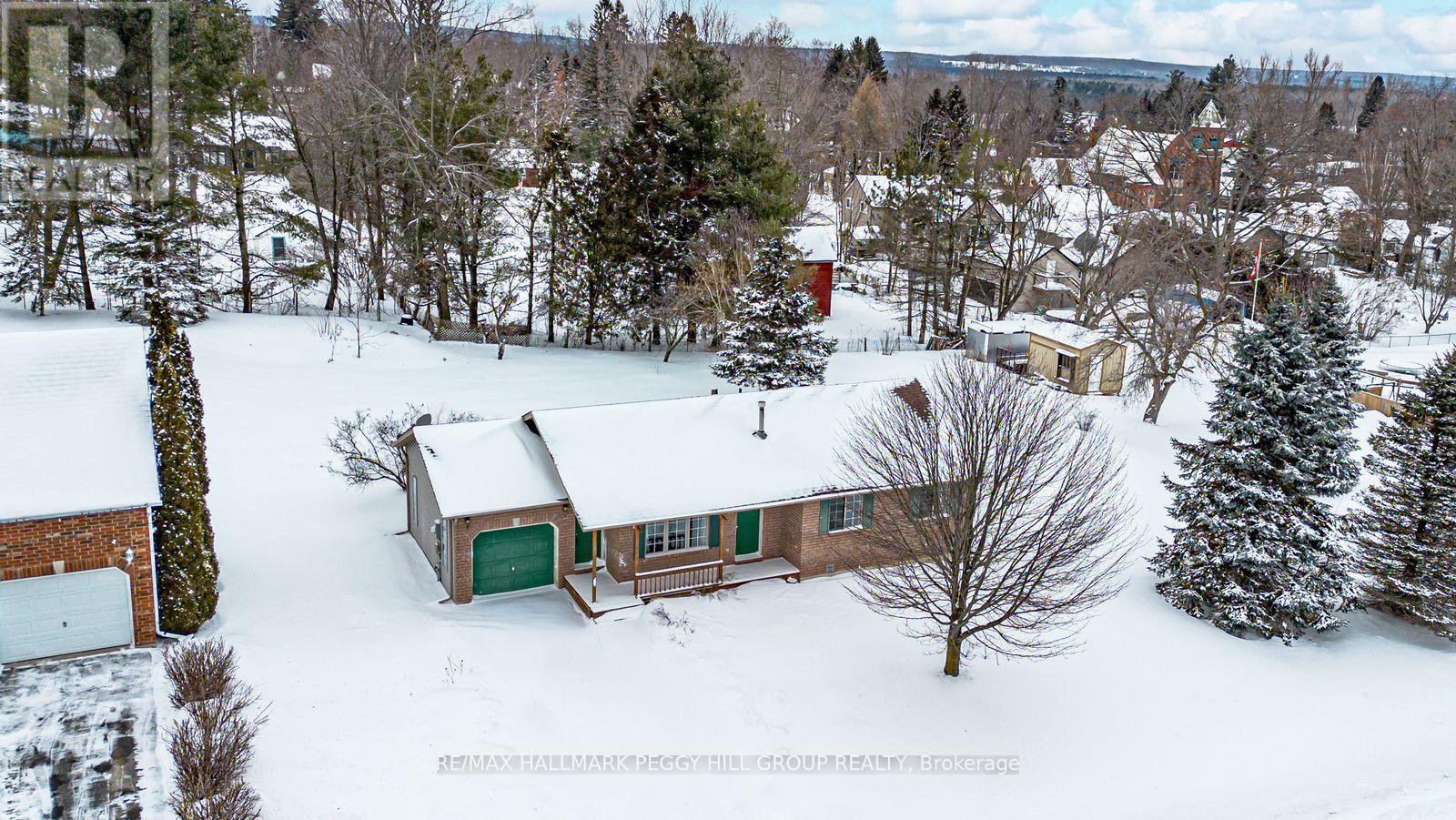 55 Marlow Circle, Springwater, ON - Outdoor