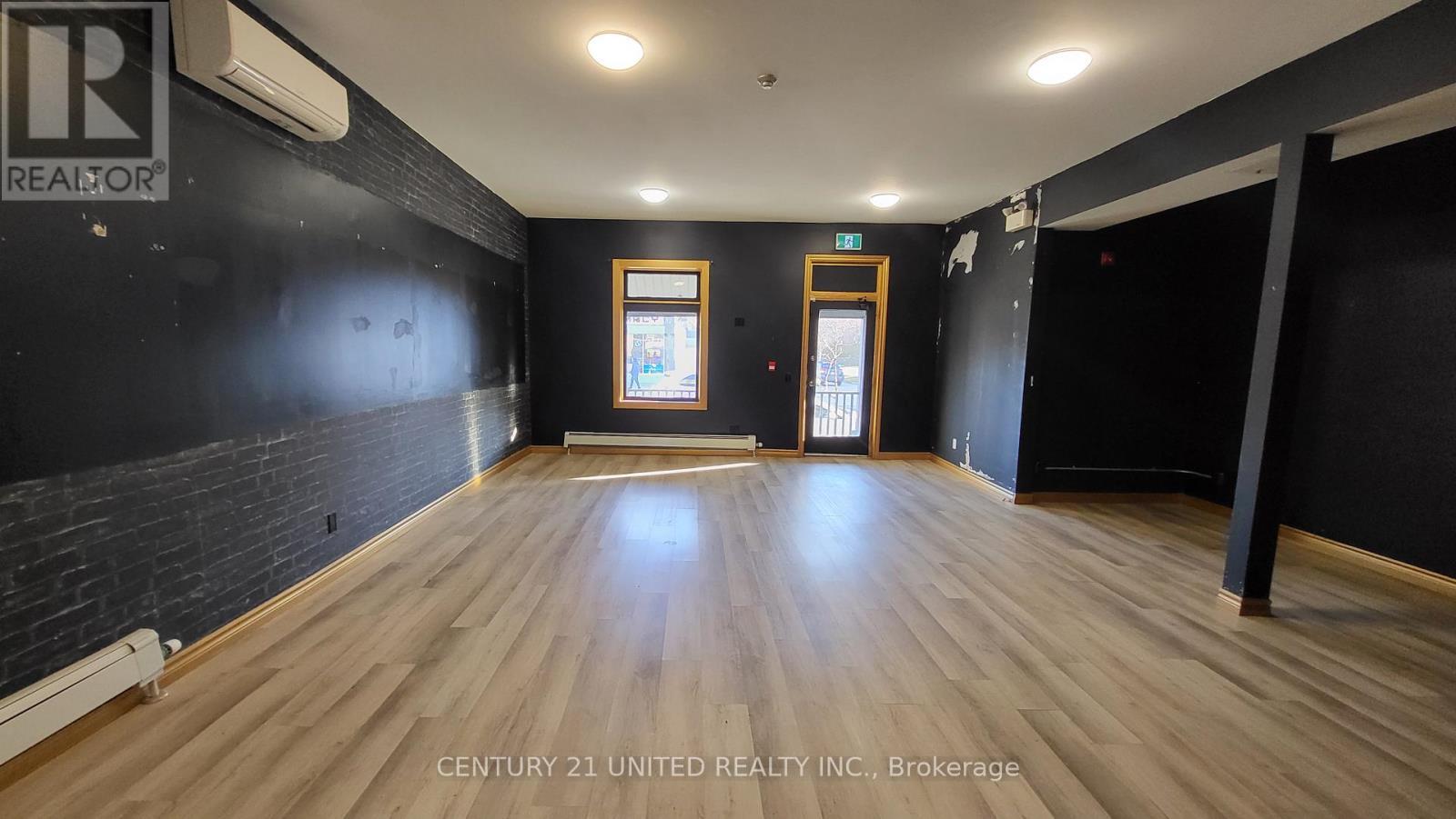 72 Hunter Street E, Peterborough (Ashburnham Ward 4), ON