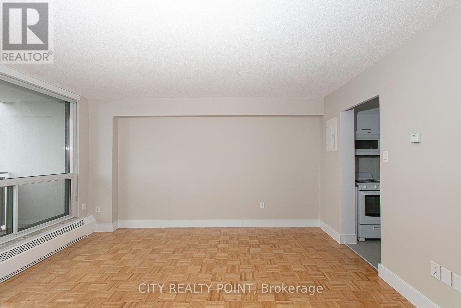 1401 - 666 Spadina Avenue, Toronto, ON - Indoor Photo Showing Other Room