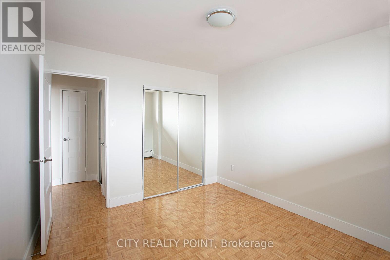 1401 - 666 Spadina Avenue, Toronto, ON - Indoor Photo Showing Other Room