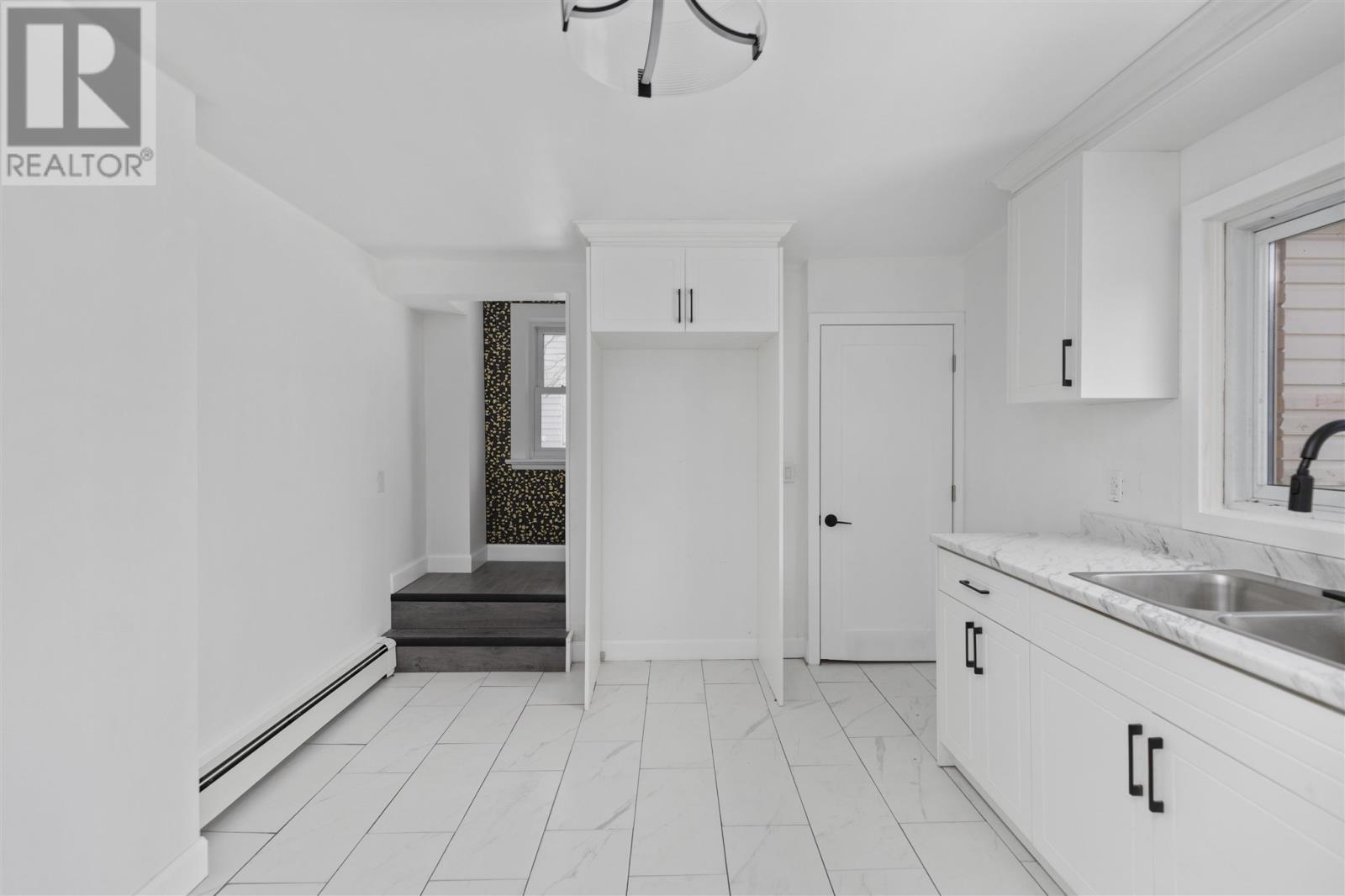 365 Bruce St, Sault Ste. Marie, ON - Indoor Photo Showing Kitchen