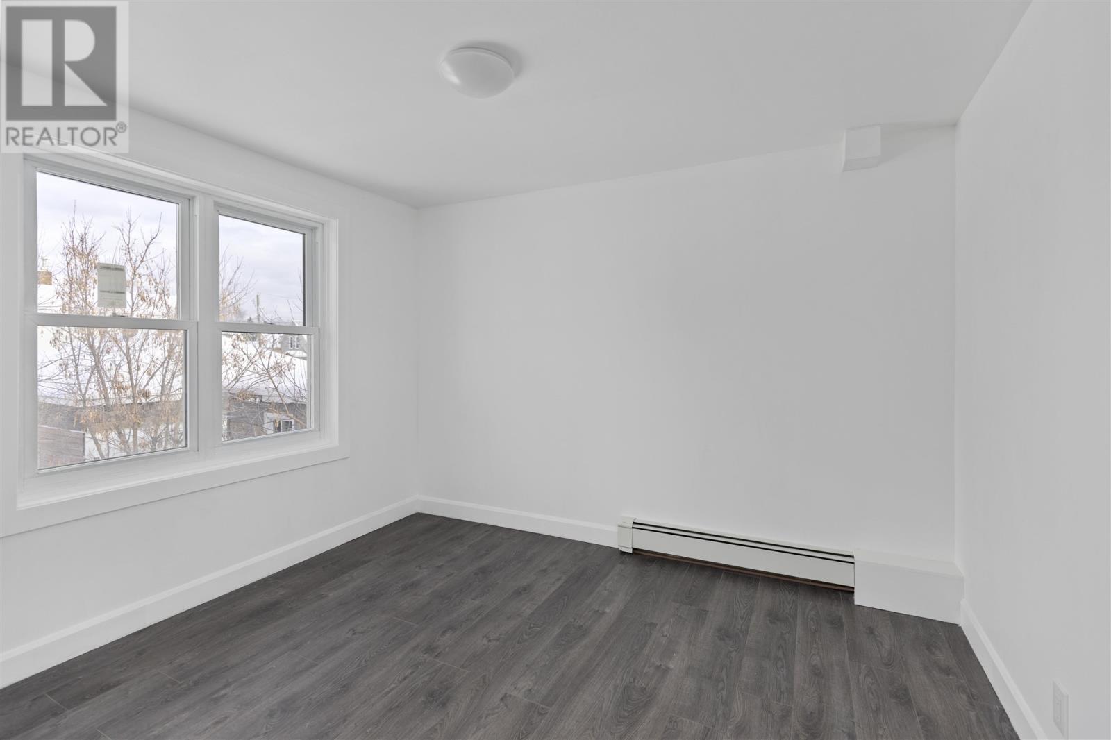 365 Bruce St, Sault Ste. Marie, ON - Indoor Photo Showing Other Room